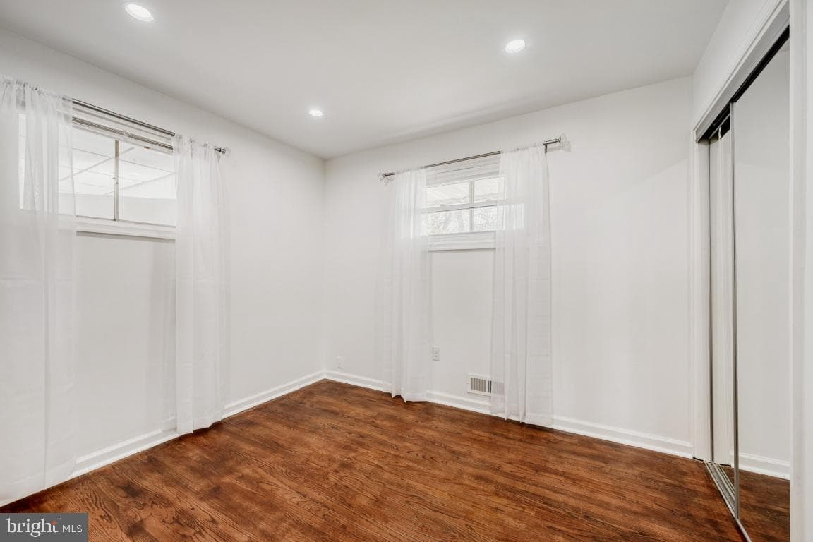 2403 Hermosa Avenue photo 12