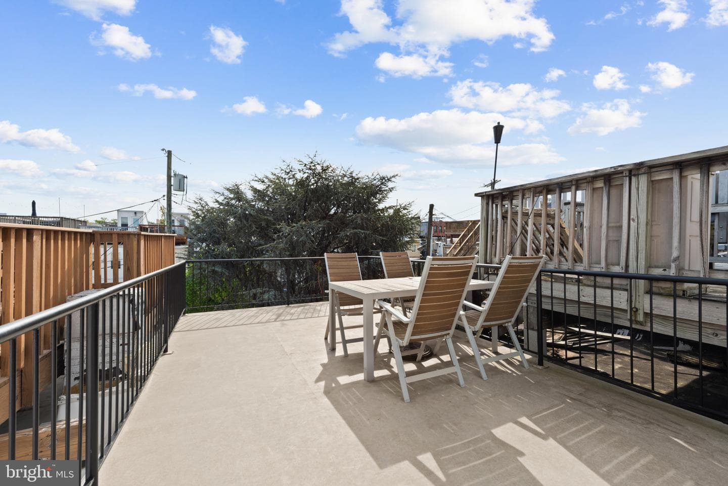 1535 Marshall Street photo 27