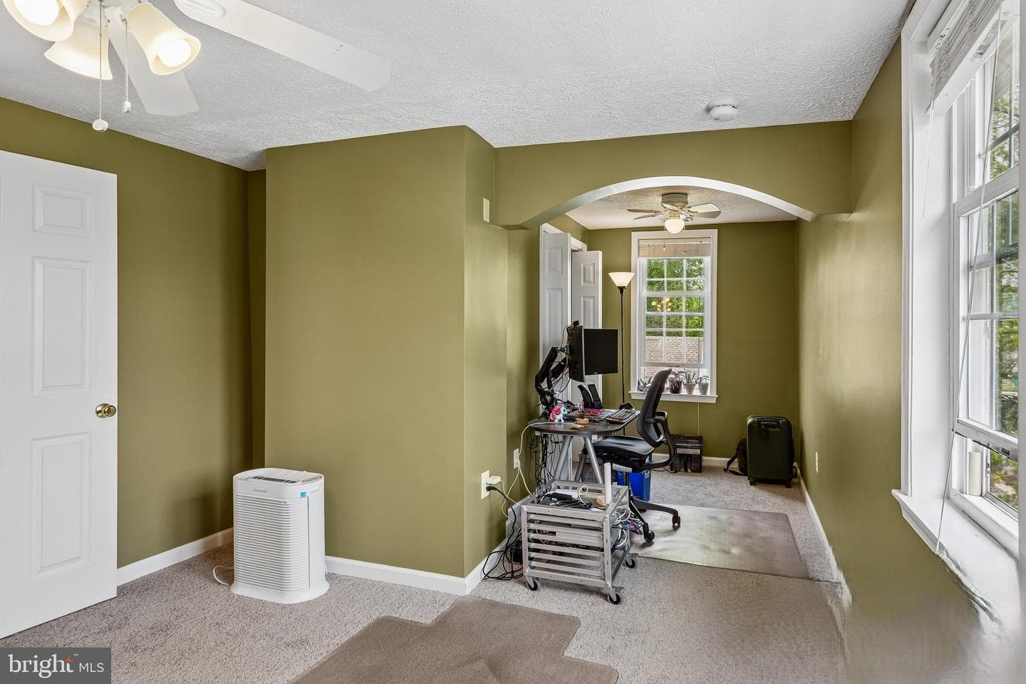 3500 Mactavish Avenue photo 24