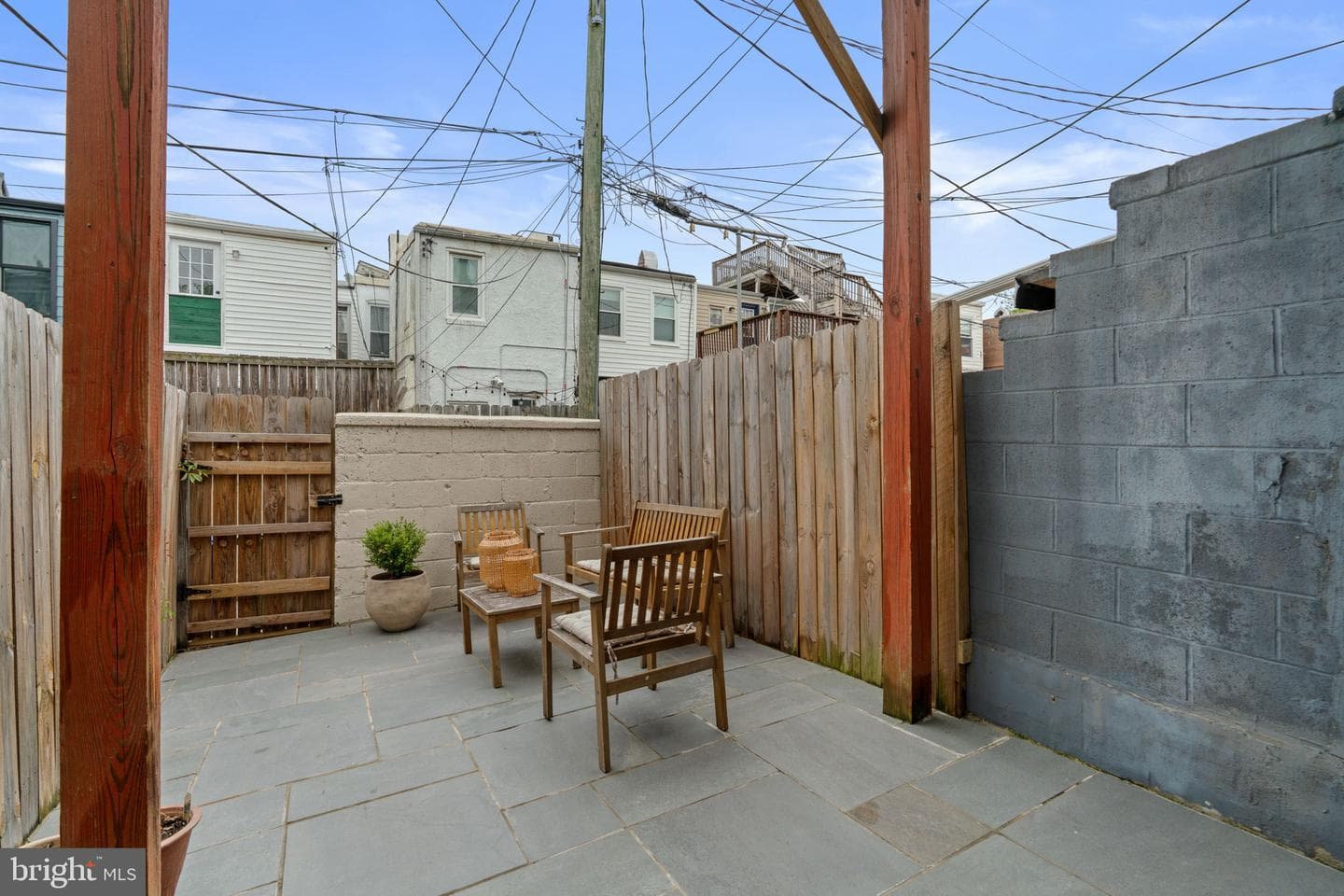 17 N Bradford Street photo 31