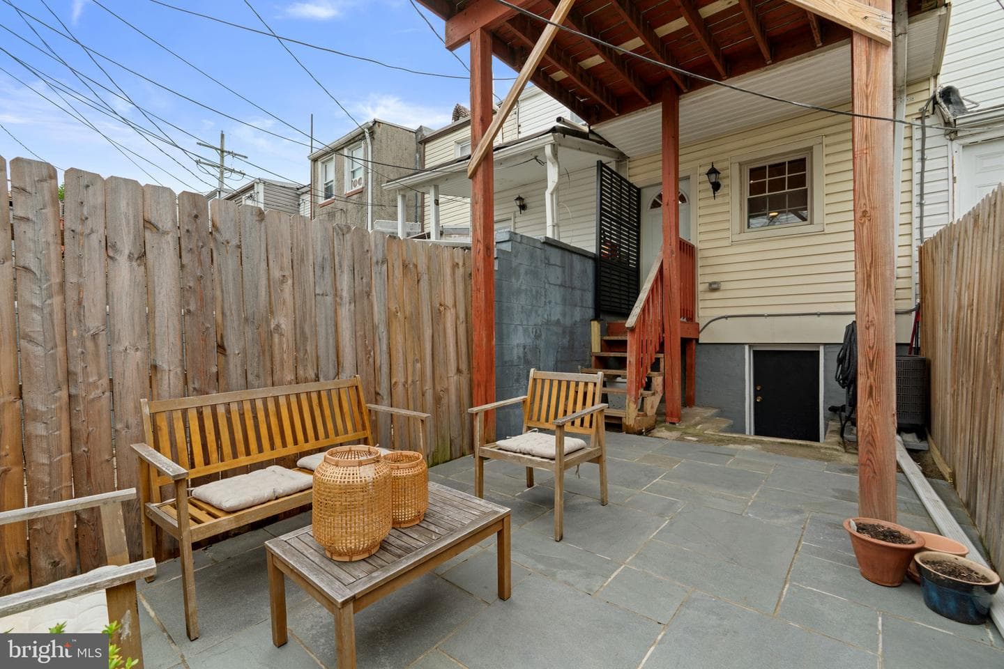 17 N Bradford Street photo 32