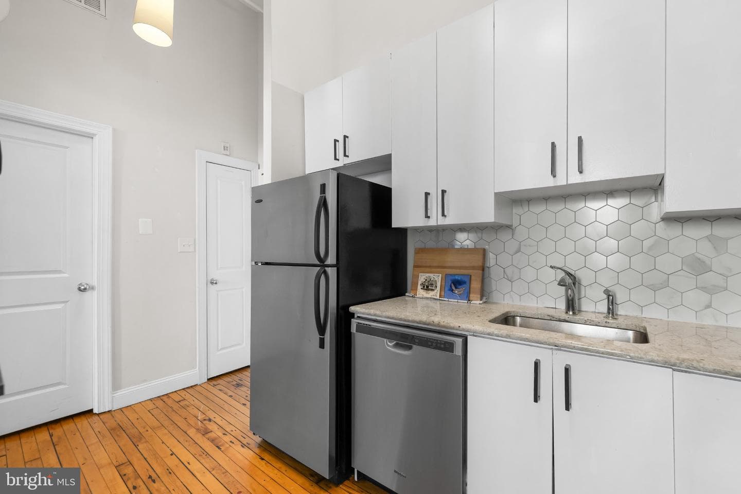 511 S Bond Street #302 photo 6