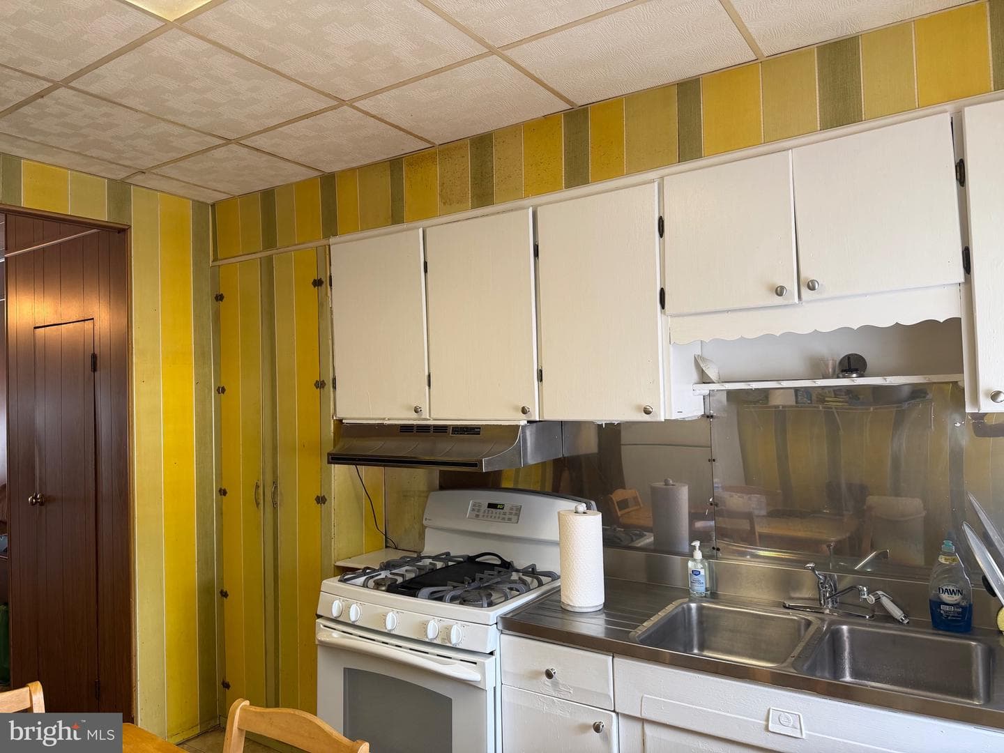 111 N Highland Avenue photo 4