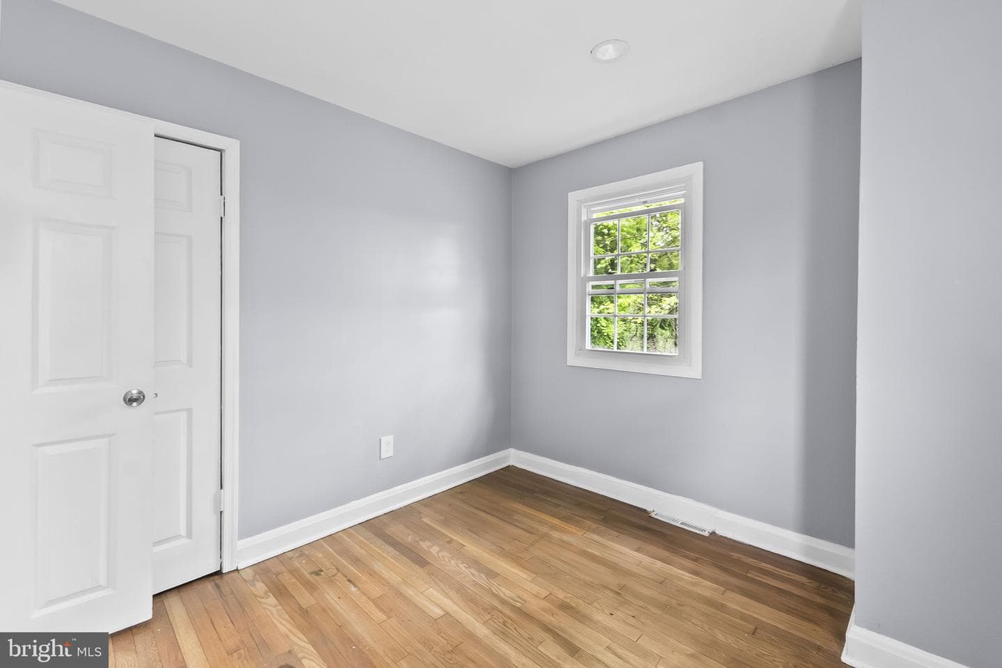 408 S Beechfield Avenue photo 21