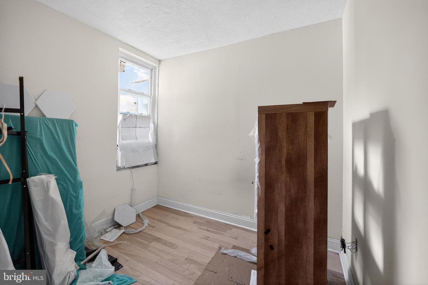 714 Portland photo 12