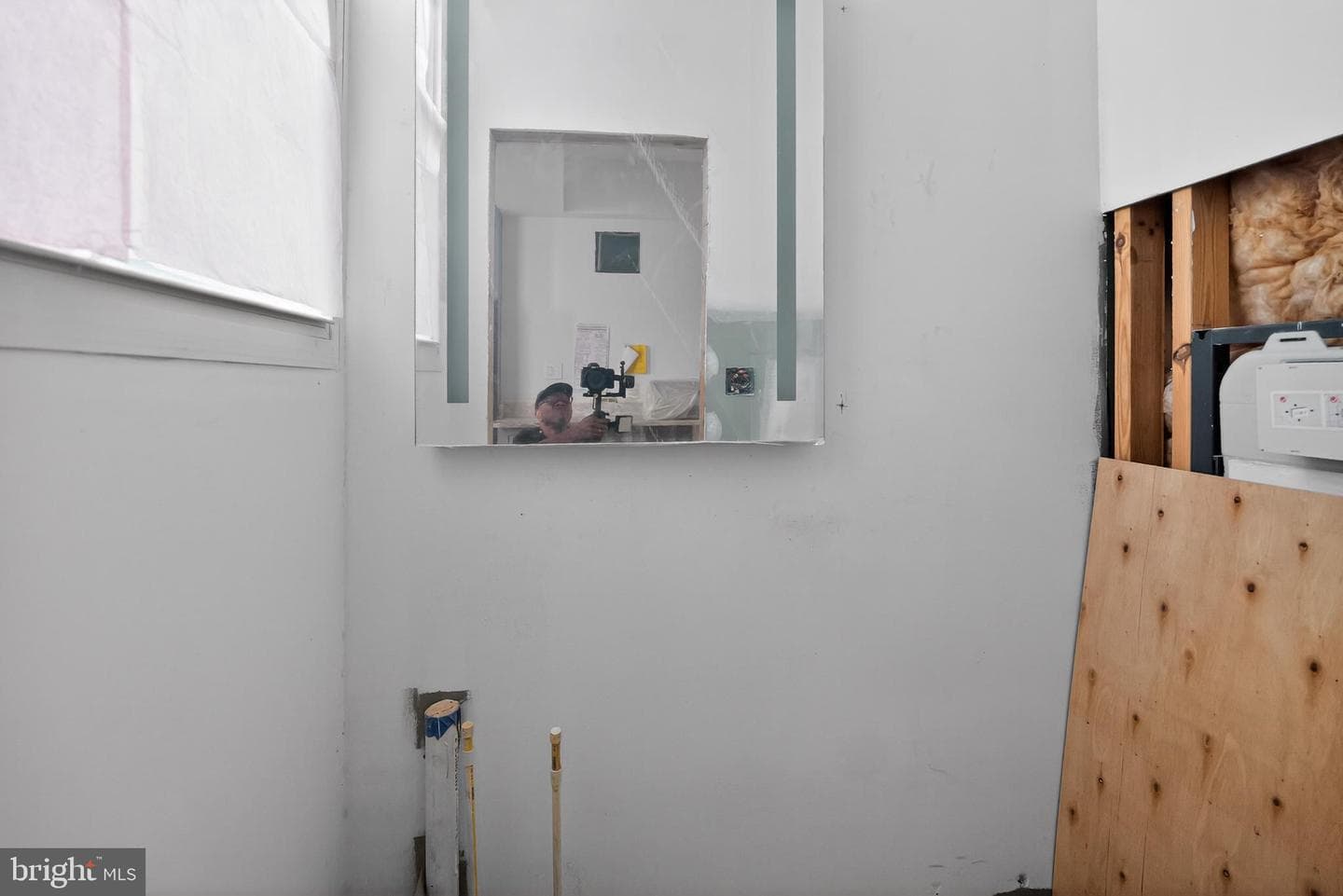 714 Portland photo 18