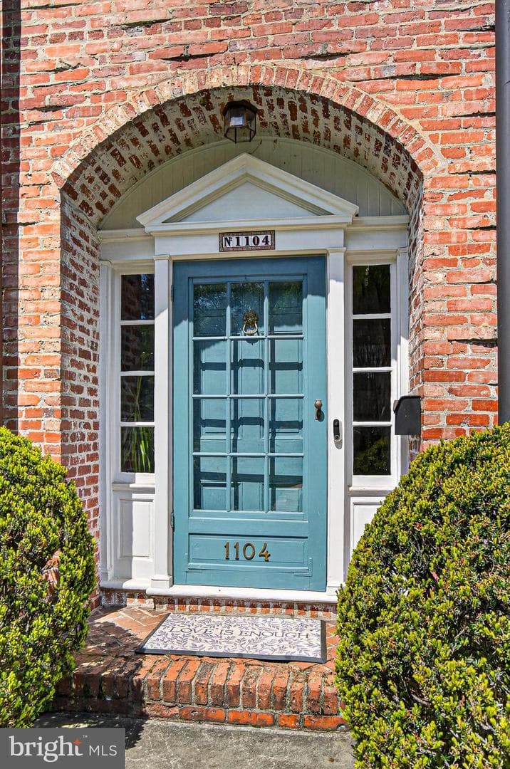 1104 Harriton Road photo 5