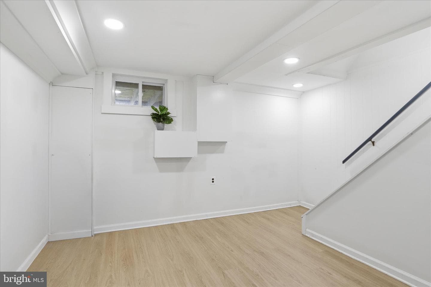 2018 Girard Avenue photo 19