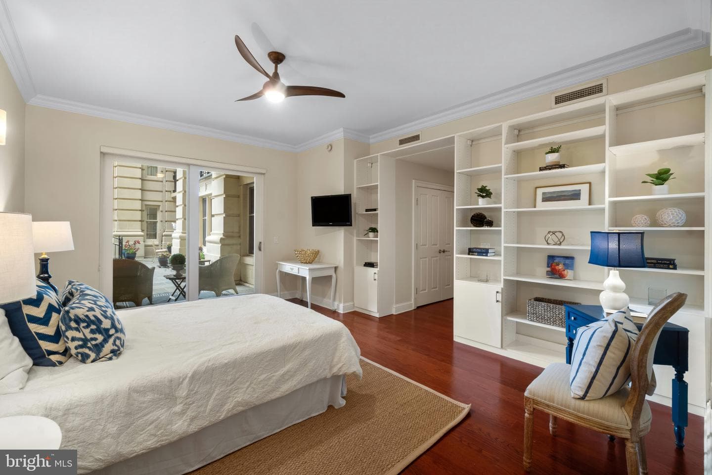 801 Key Highway #130 photo 26