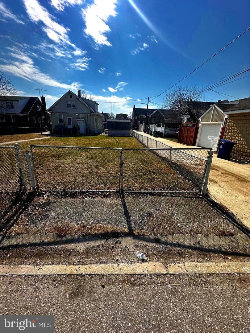 500 Washburn Avenue photo 42