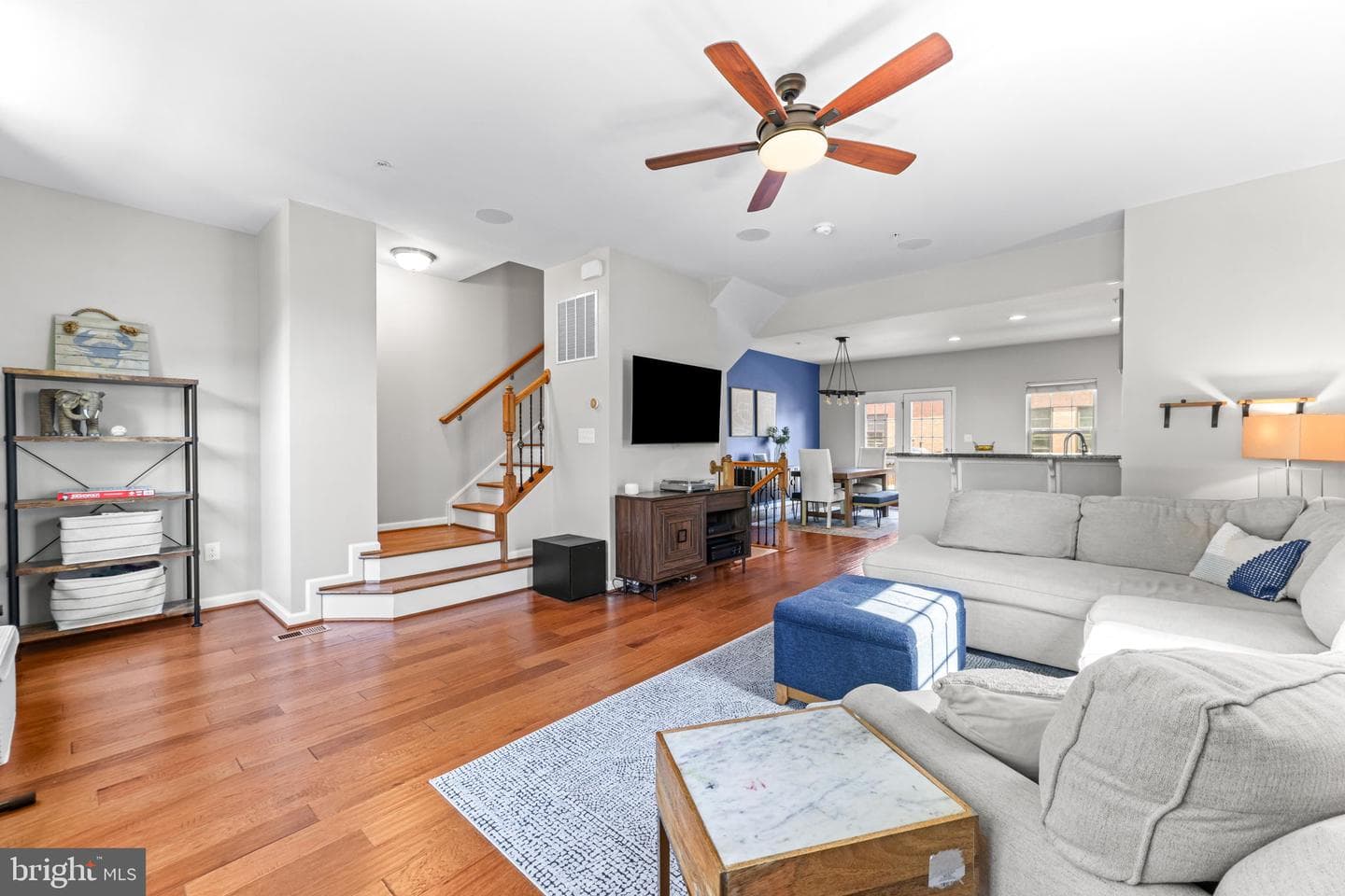 4648 Hudson Street photo 21