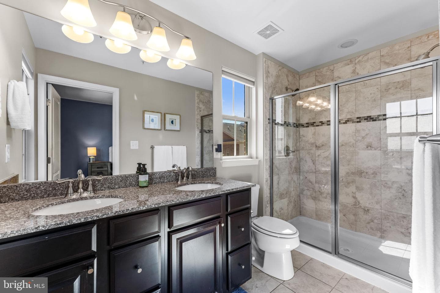 4648 Hudson Street photo 28
