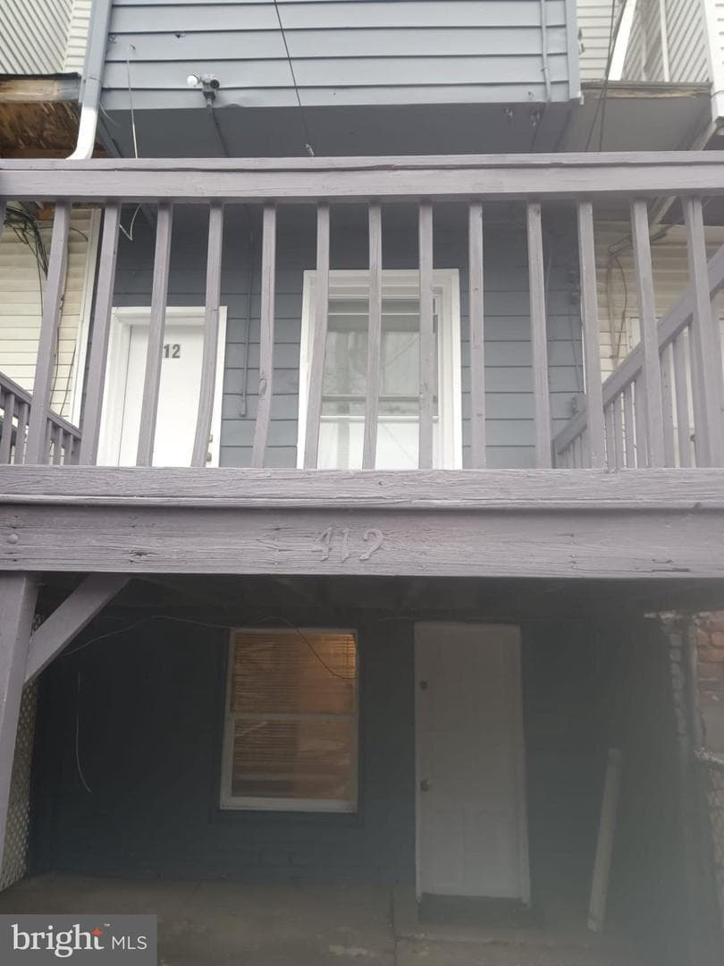 412 N Curley Street photo 3