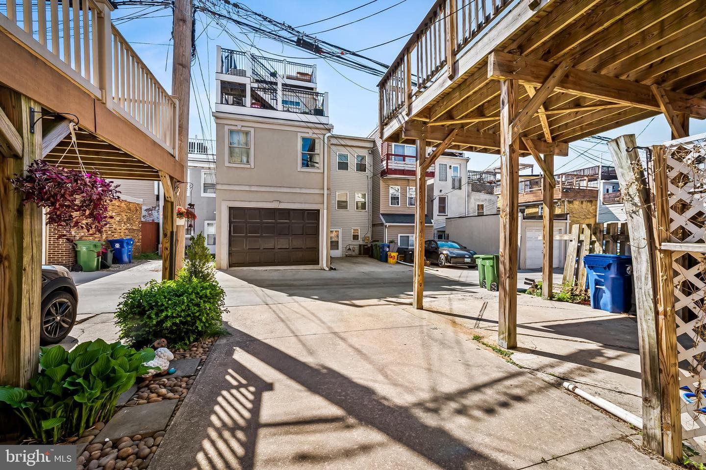 1240 Riverside Avenue photo 43