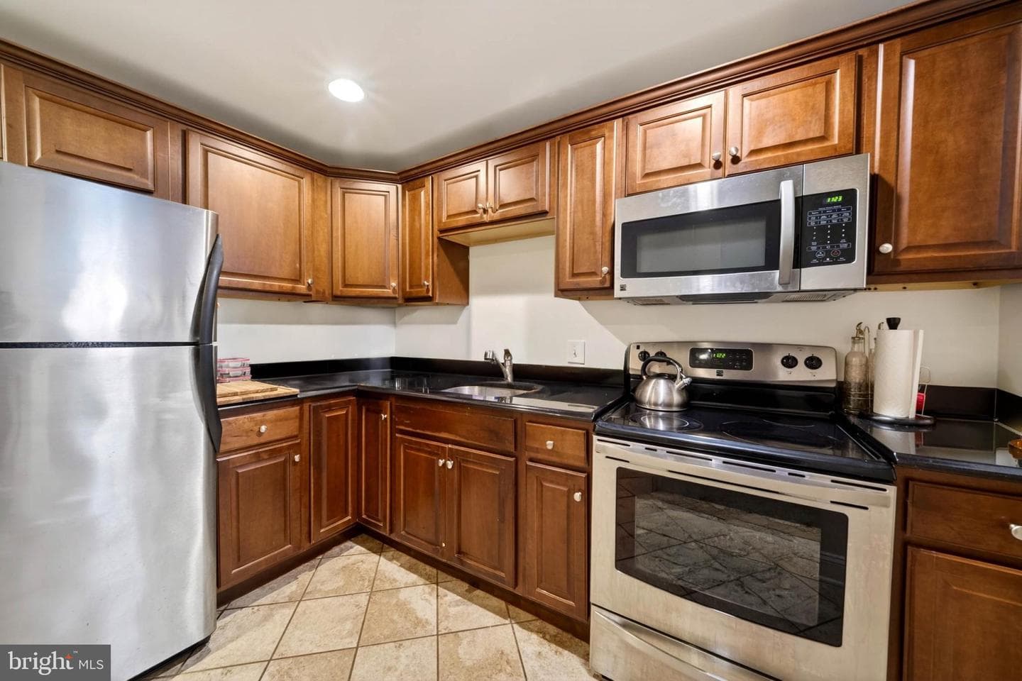 622 S Glover Street photo 3