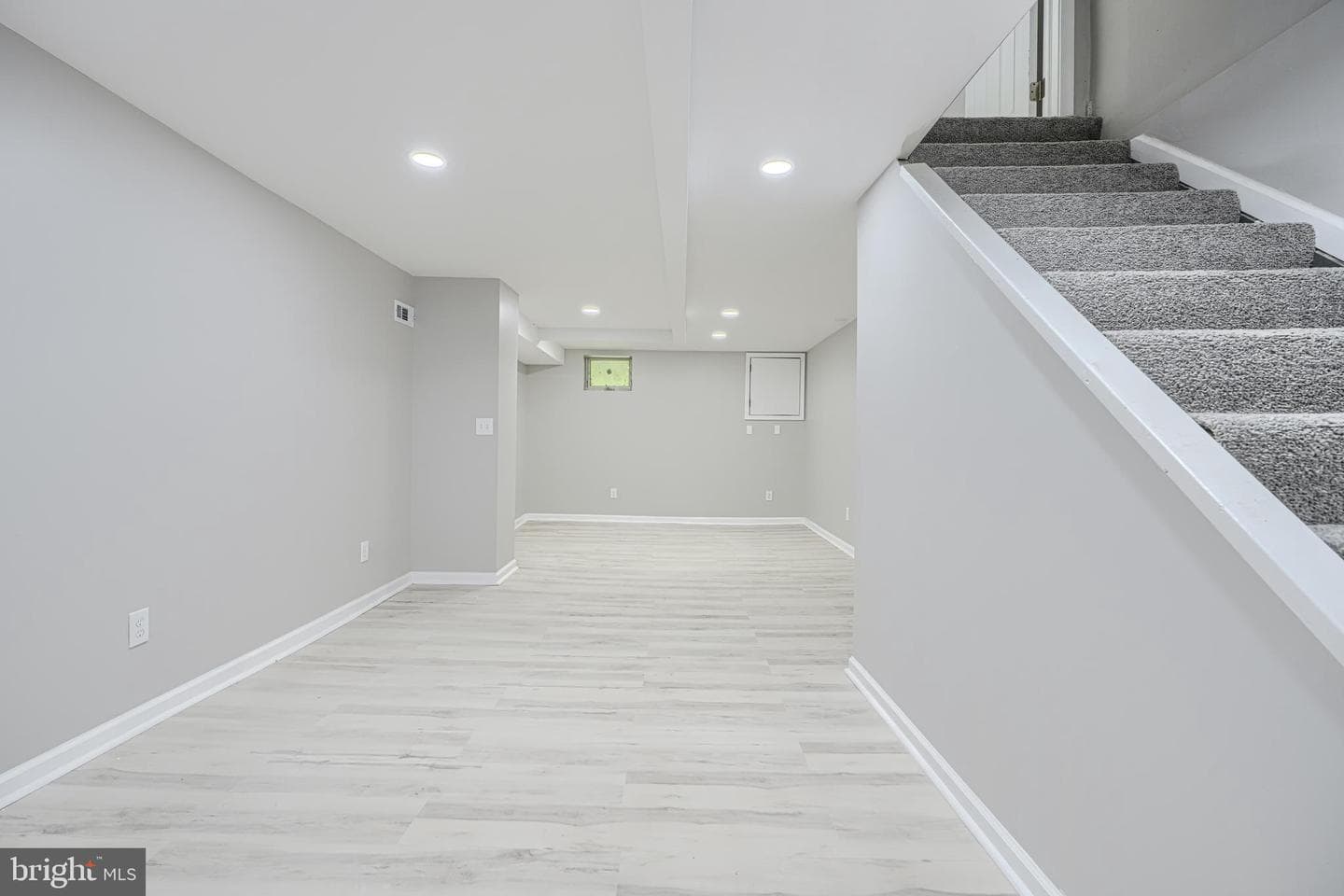 5423 Remmell Avenue photo 37