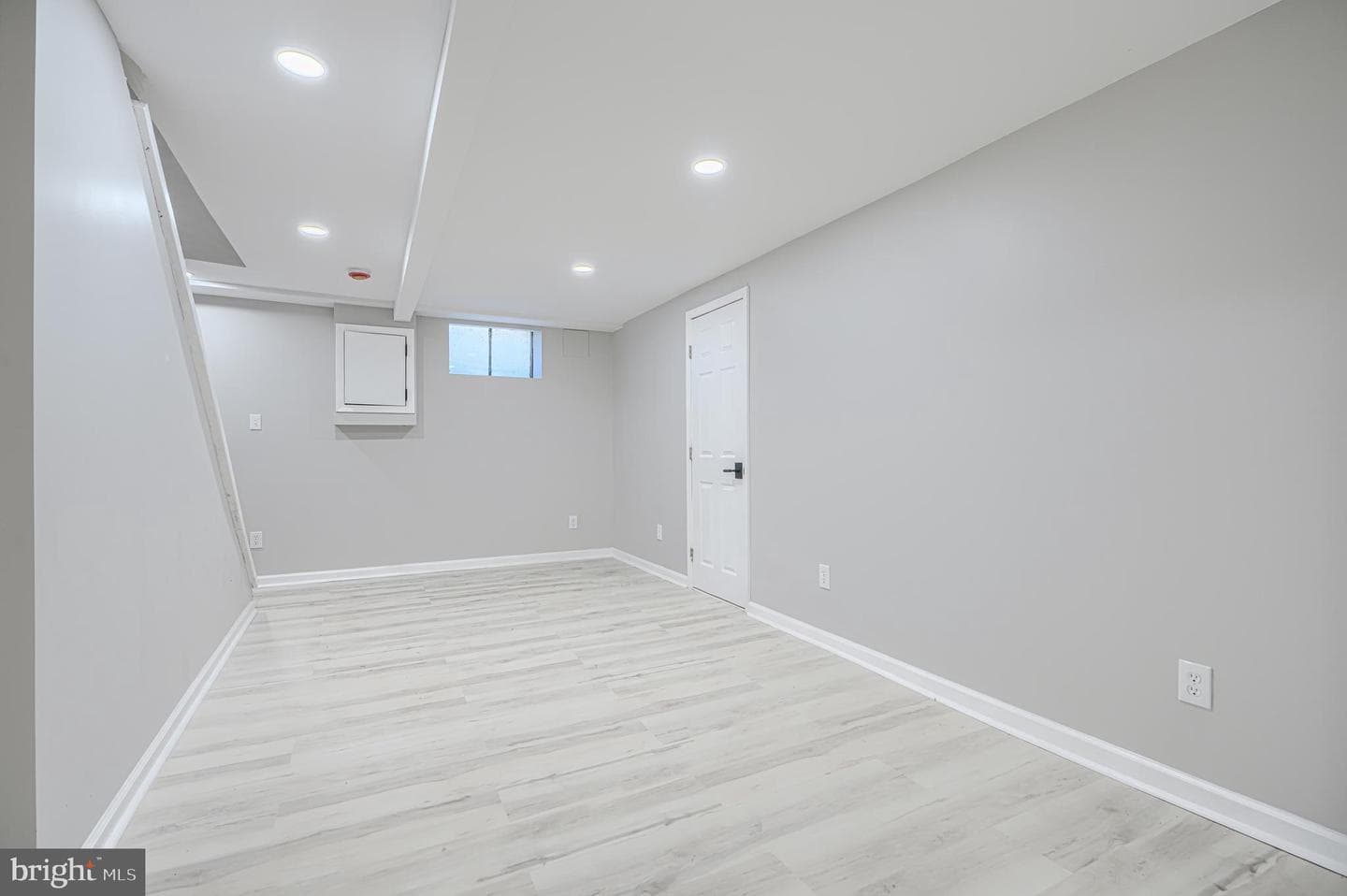 5423 Remmell Avenue photo 39