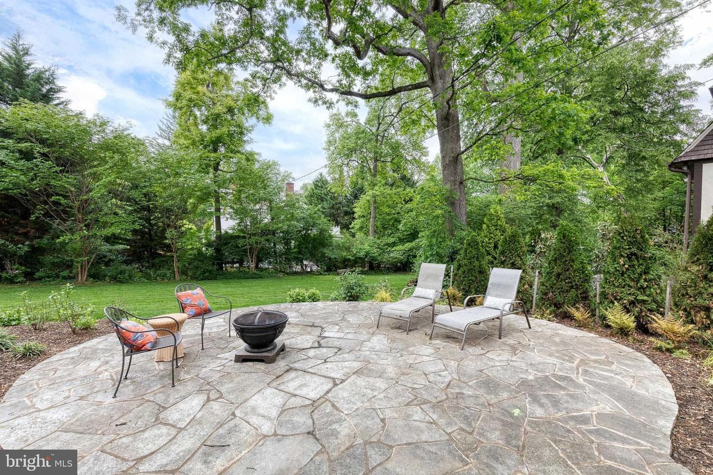 501 Woodlawn Road photo 56