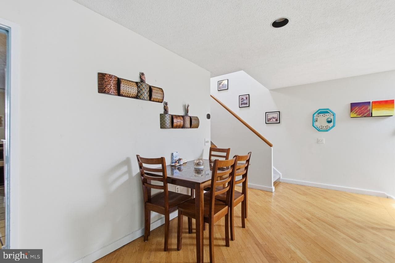 2303 Pennyroyal Terrace photo 12