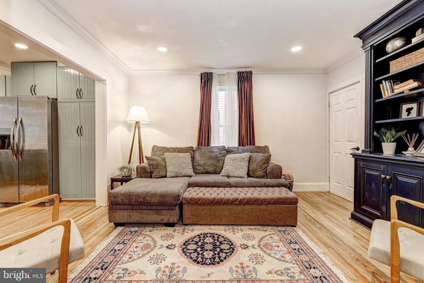 404 Evesham Avenue photo 17
