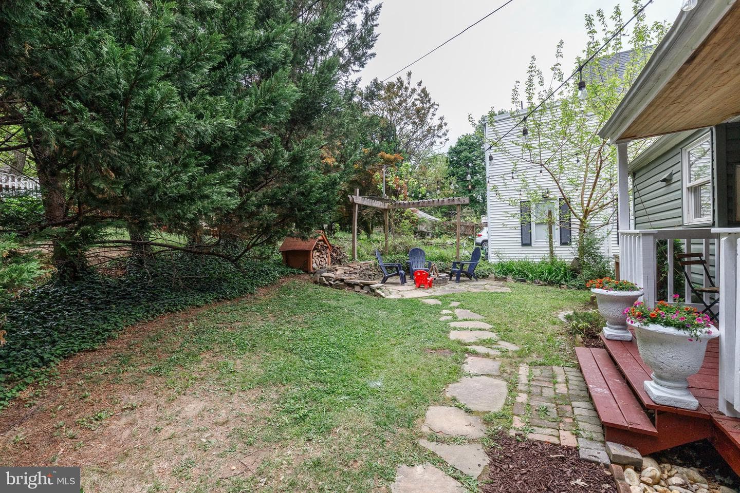 404 Evesham Avenue photo 54