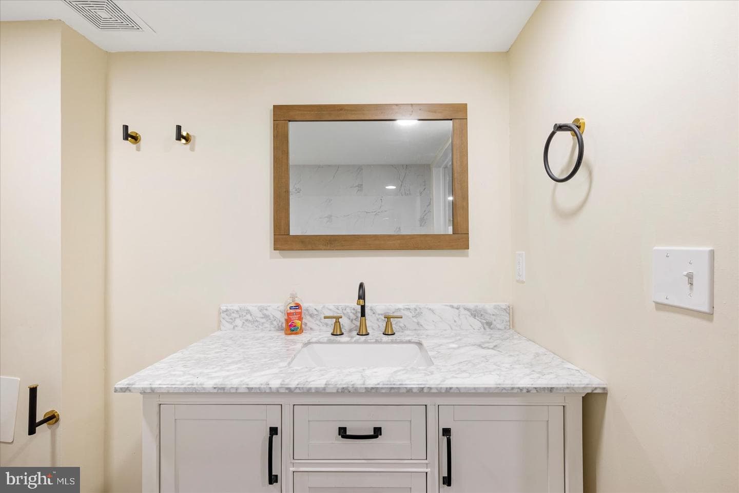 4121 Norfolk Avenue photo 20