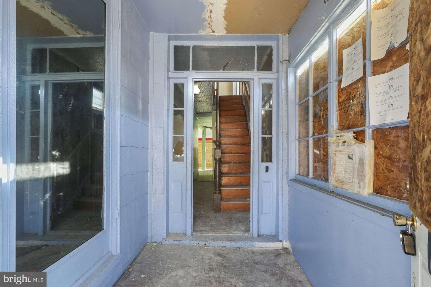 705 Woodbourne Avenue photo 3