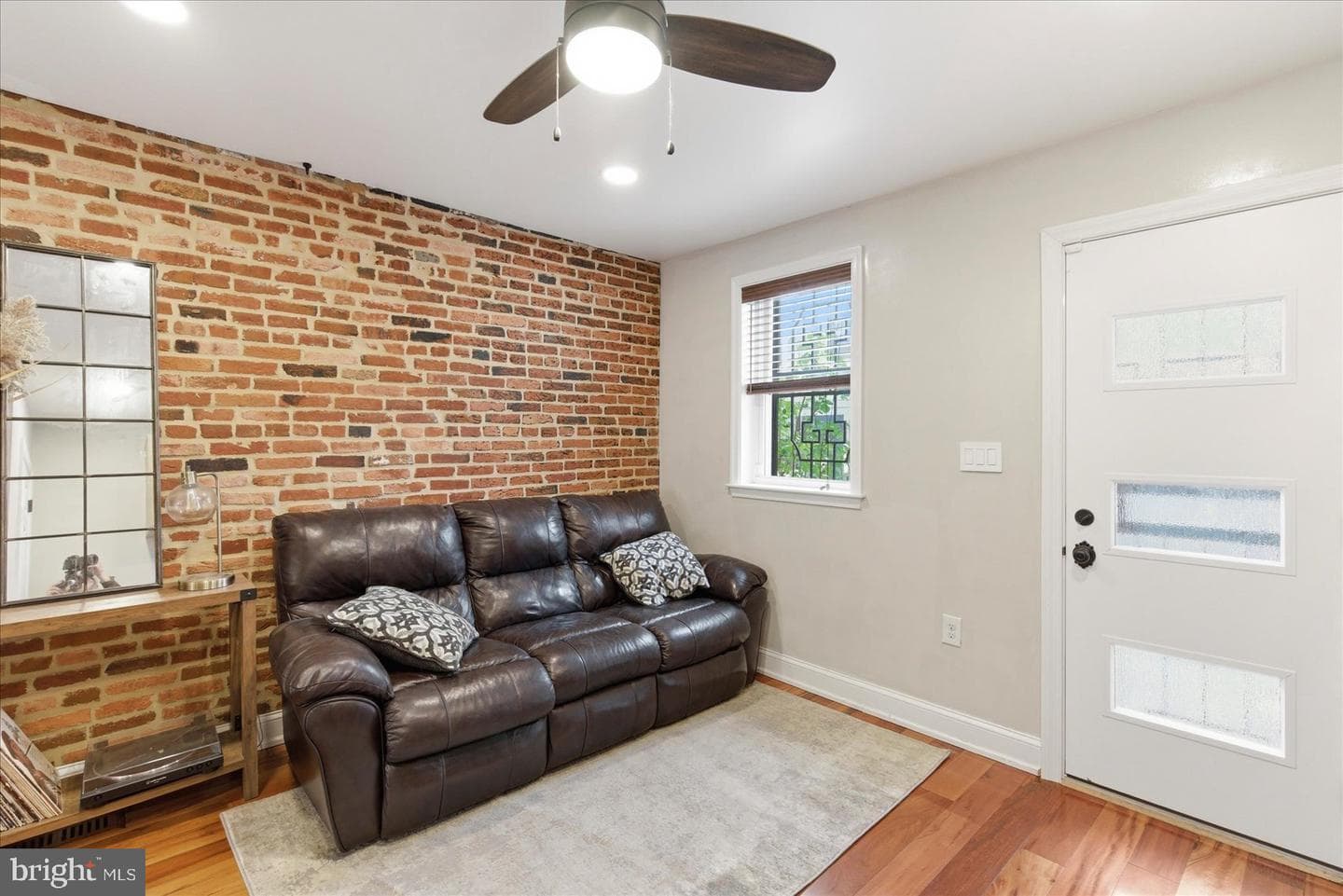 802 S Rose Street photo 13