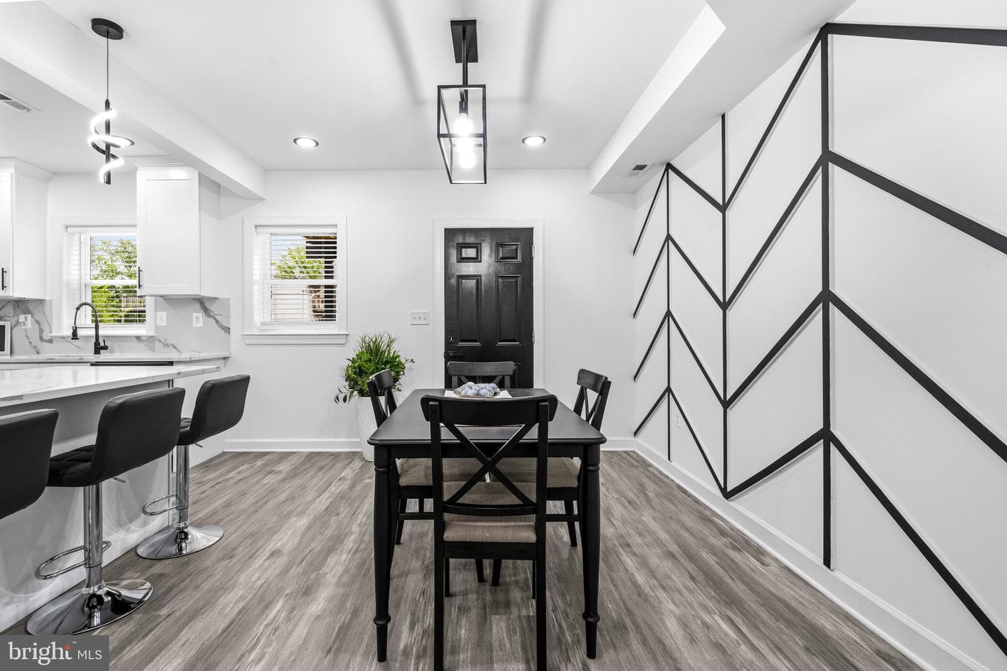 3709 Spaulding Avenue photo 9