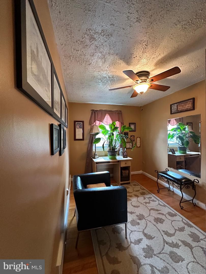 1808 Hillenwood Road photo 15