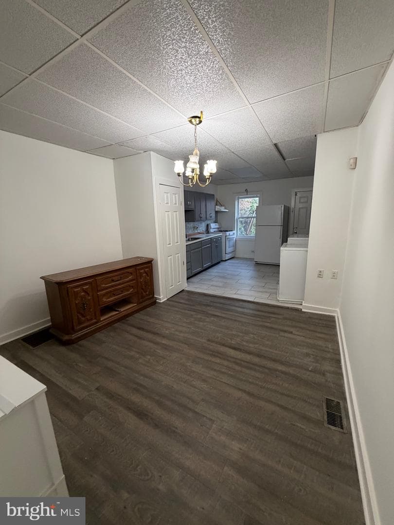 747 Carroll Street photo 9
