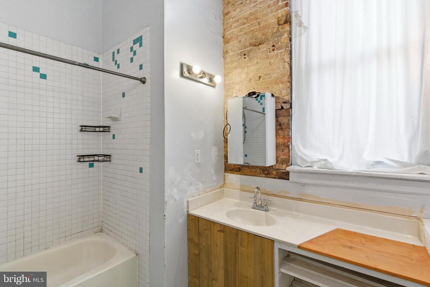 1401 Light St photo 15