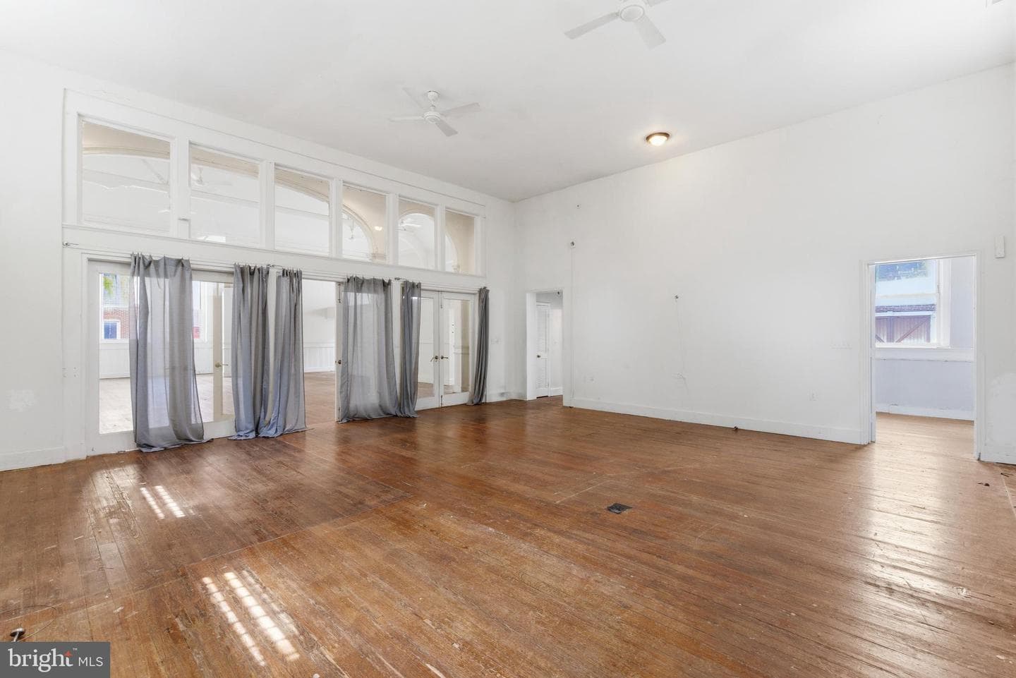 1401 Light St photo 18