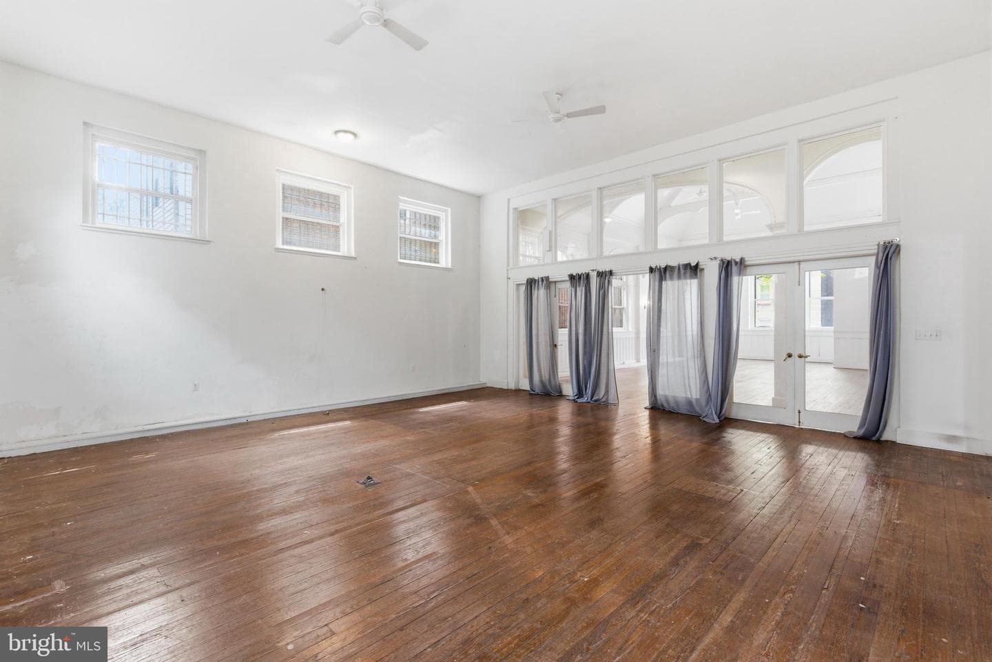1401 Light St photo 19