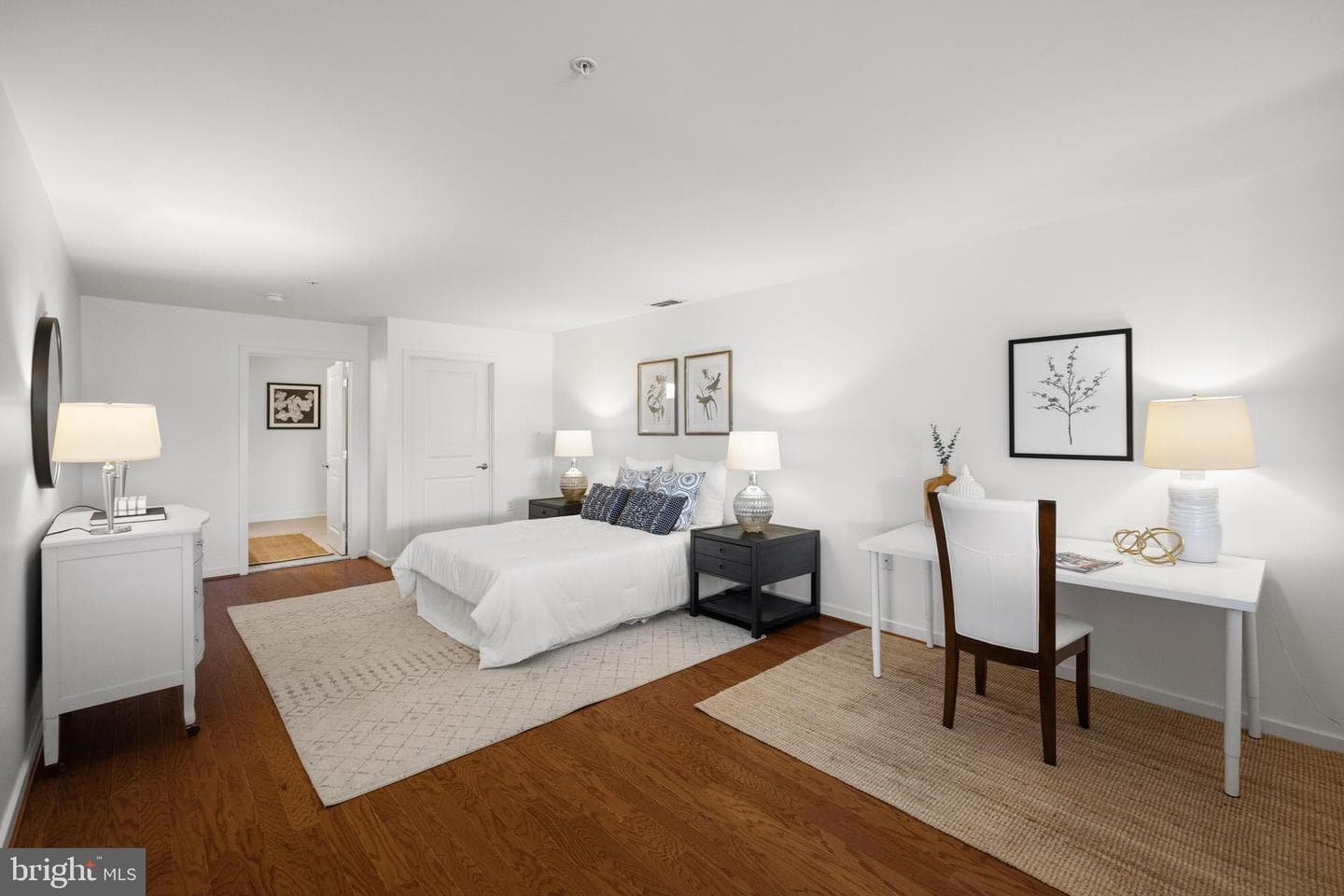 3201 Saint Paul Street #424 photo 18