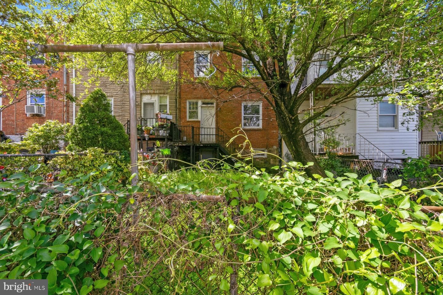 3220 Cliftmont Avenue photo 29