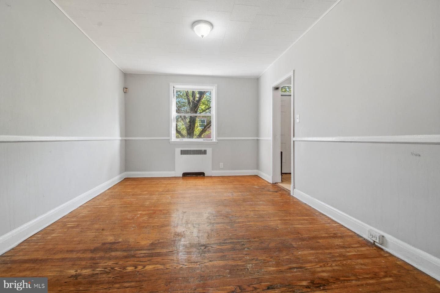 3220 Cliftmont Avenue photo 9