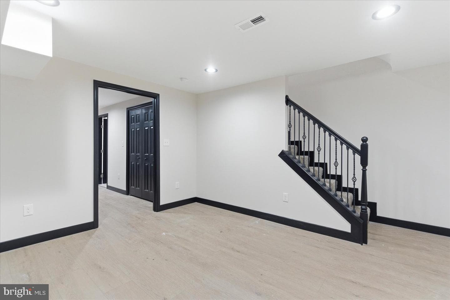 4209 Old Frederick Road photo 18
