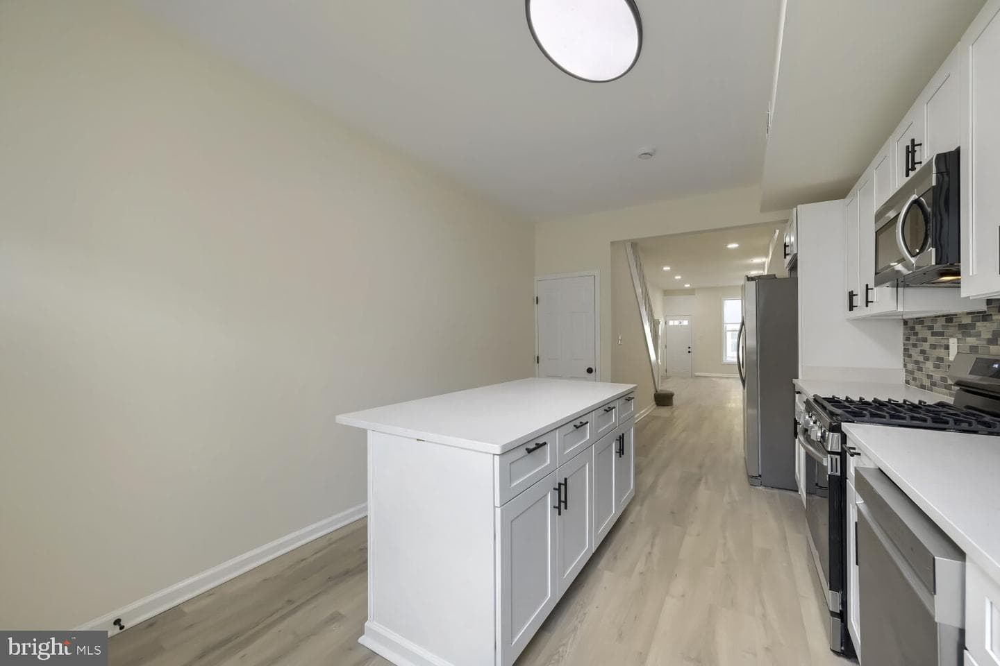 3505 E Lombard Street photo 11