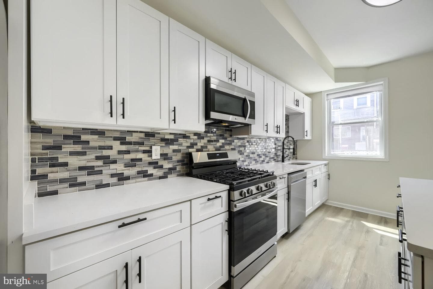 3505 E Lombard Street photo 13