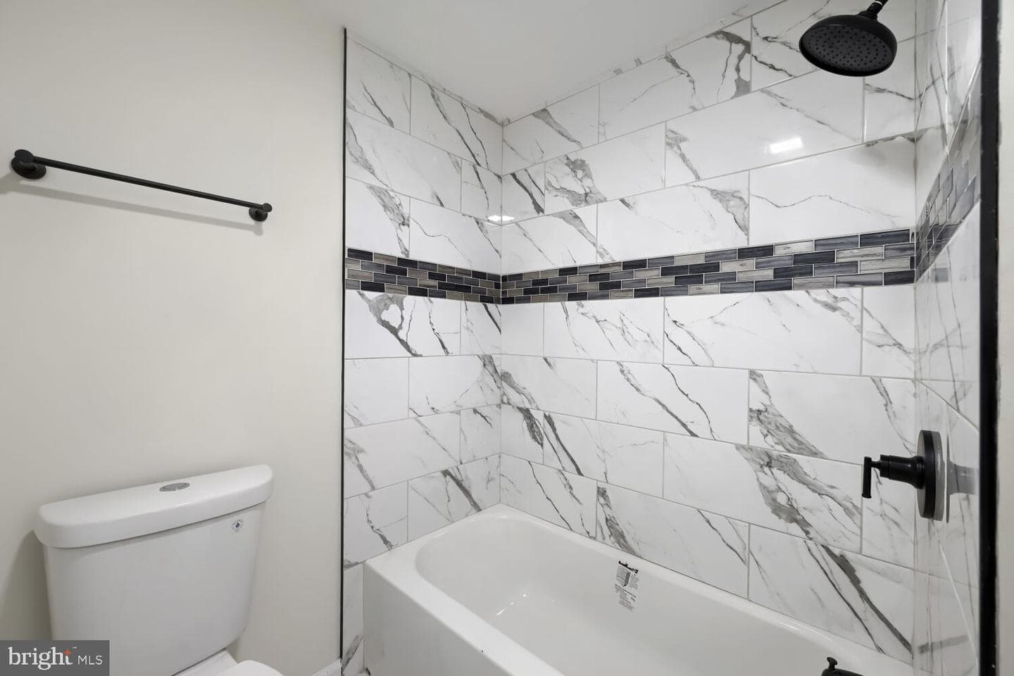 3505 E Lombard Street photo 22