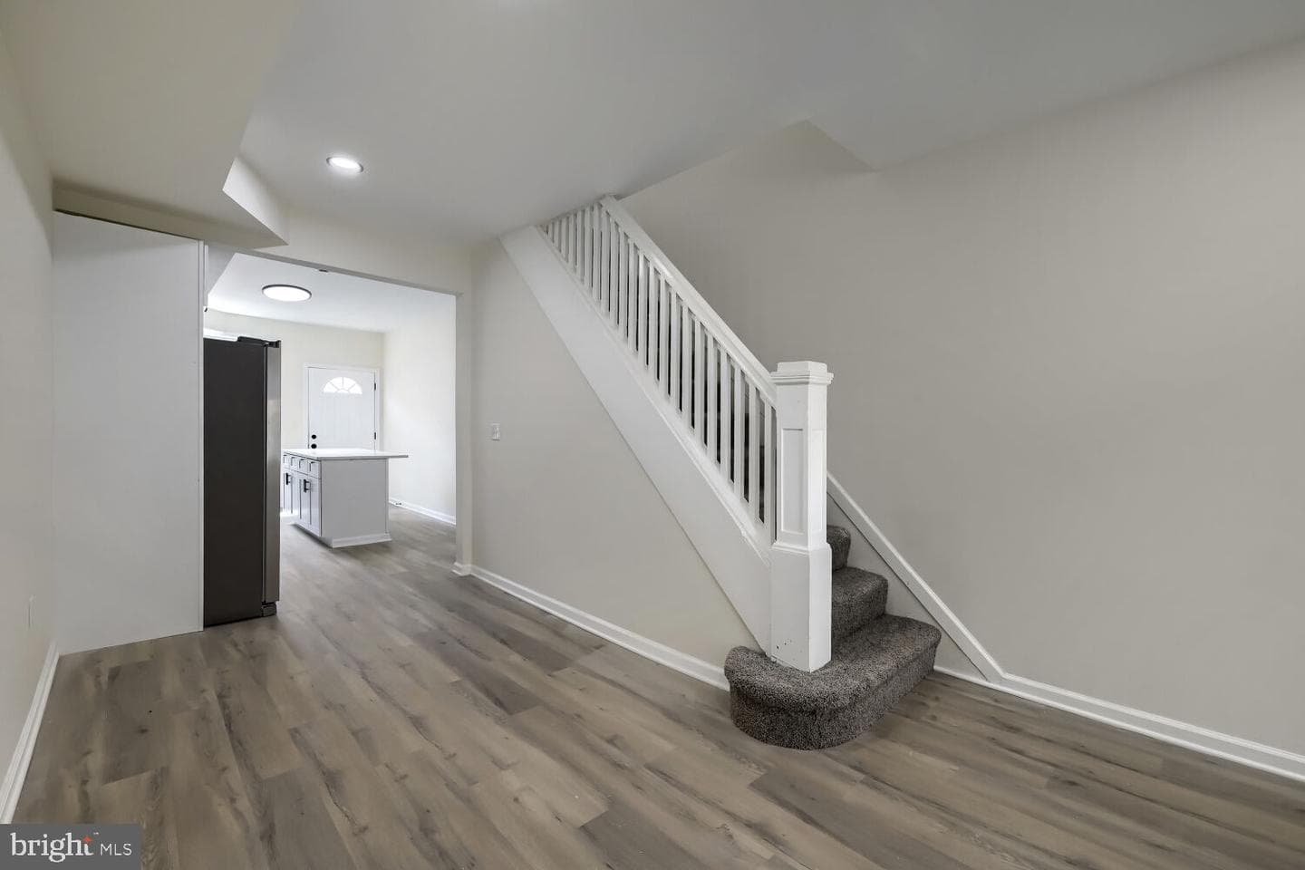 3505 E Lombard Street photo 5
