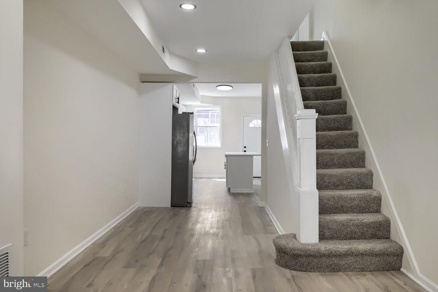 3505 E Lombard Street photo 6