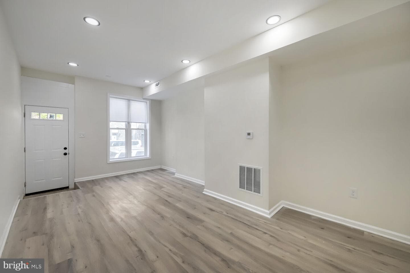 3505 E Lombard Street photo 7