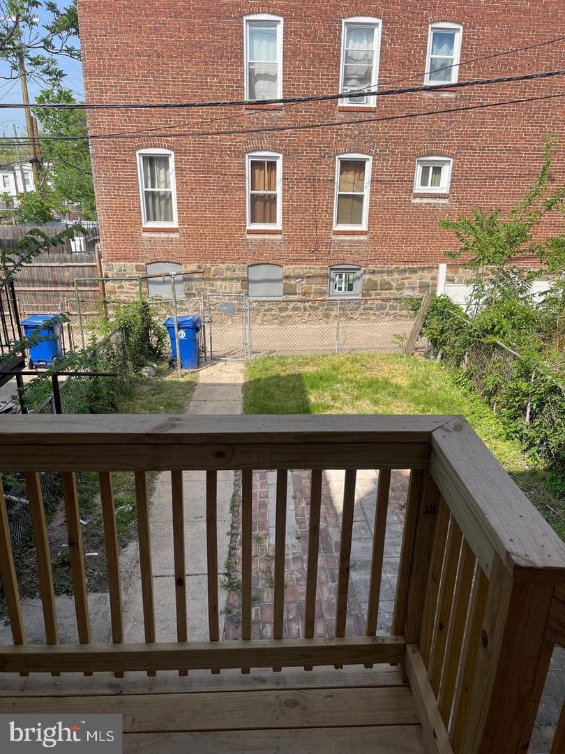 1216 Bonaparte Avenue photo 27