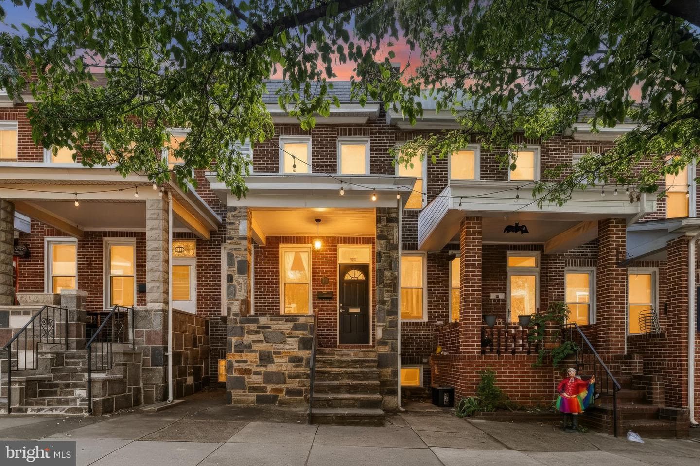1613 Webster Street photo 1