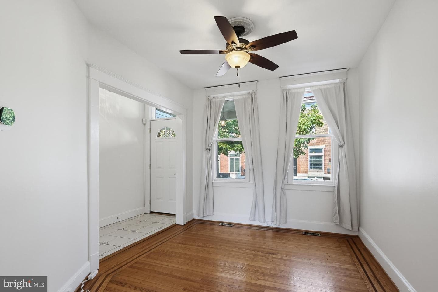 1613 Webster Street photo 6