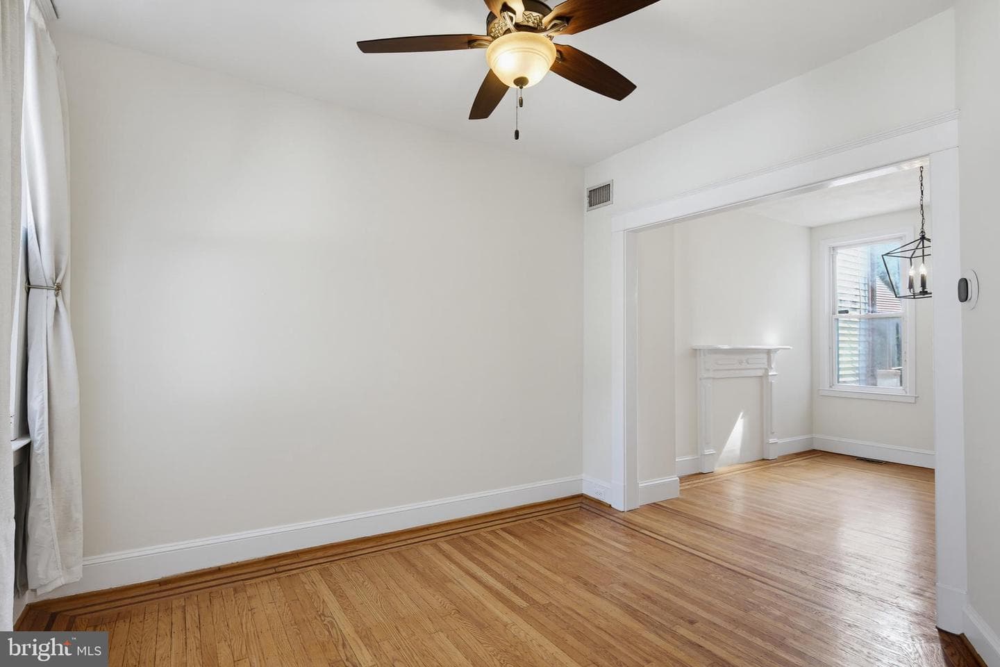 1613 Webster Street photo 8
