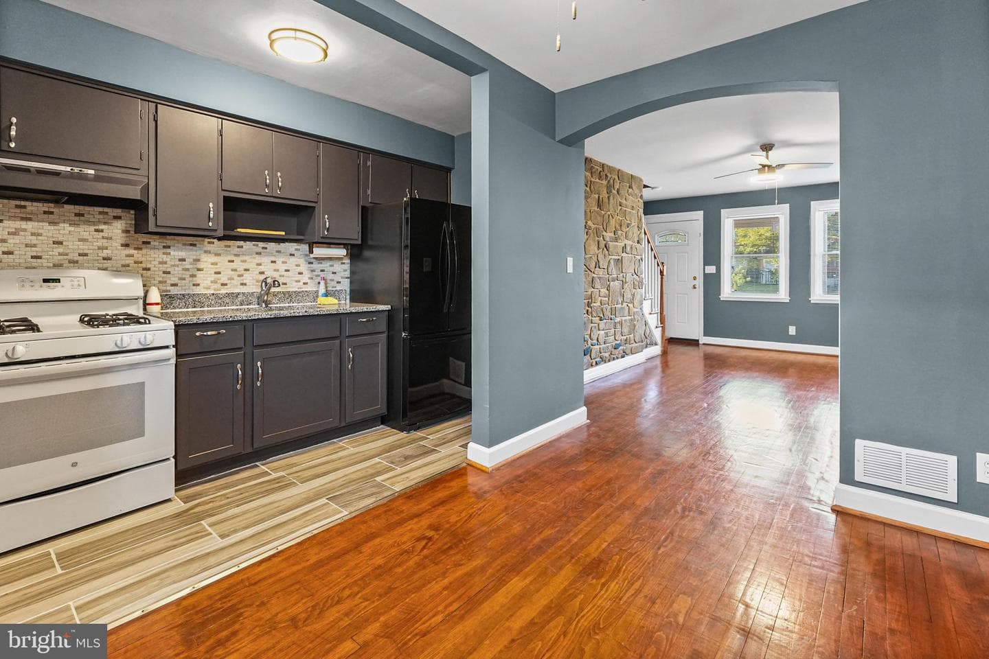 6920 Conley Street photo 3