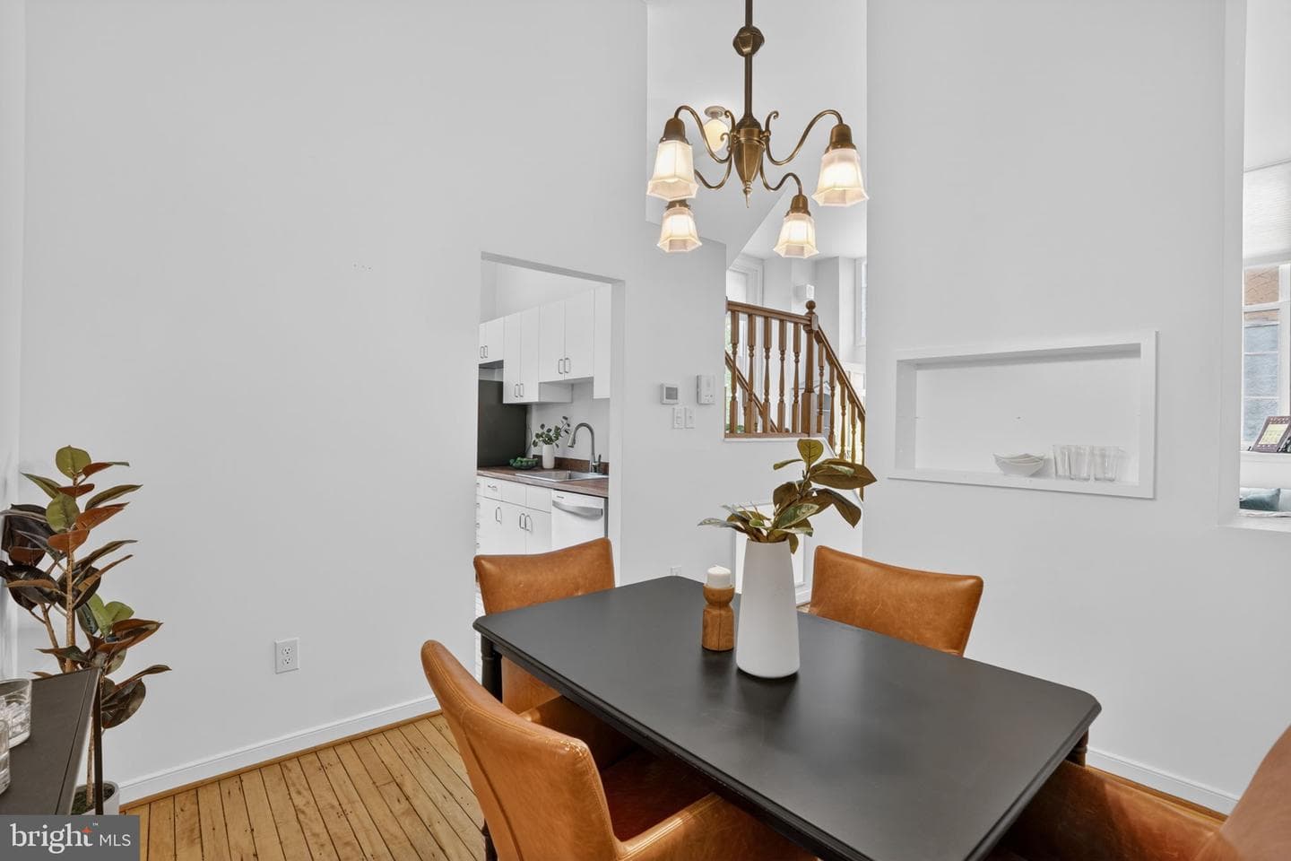 823 S Sharp Street photo 14